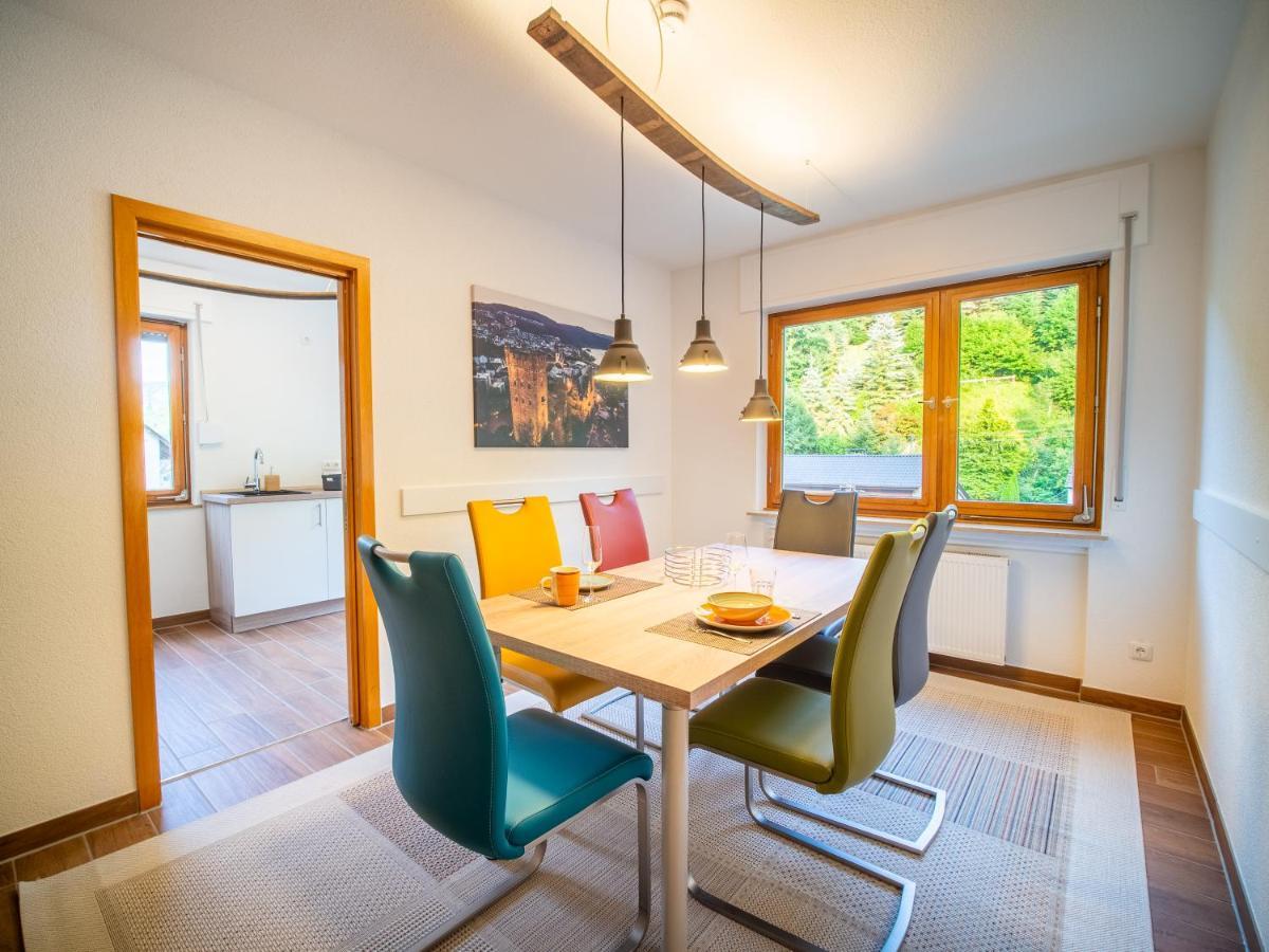Rheintal-Ferien - 90 Qm Ferienwohnung Mit Wine & Style - Dein Urlaub Am Rhein Niederheimbach Exterior foto